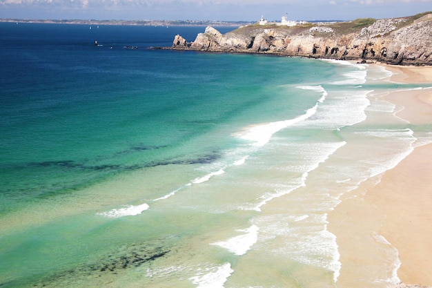 Foto het prachtige strand van camaret sur mer