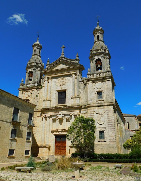 het Santa Espina-klooster een middeleeuws gebouw in de provincie Valladolid