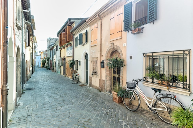 Het schilderachtige dorpje San Giuliano in Rimini