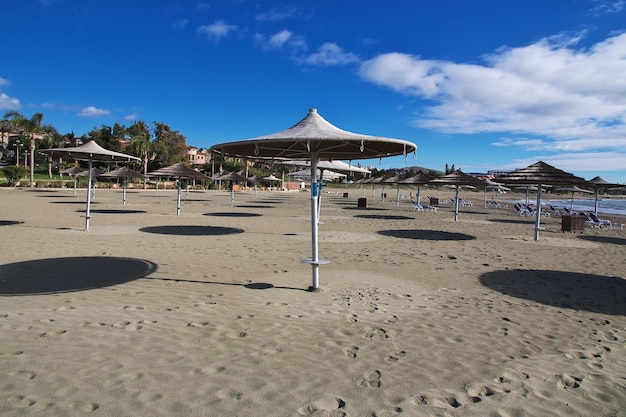 Het strand in Limassol, Cyprus