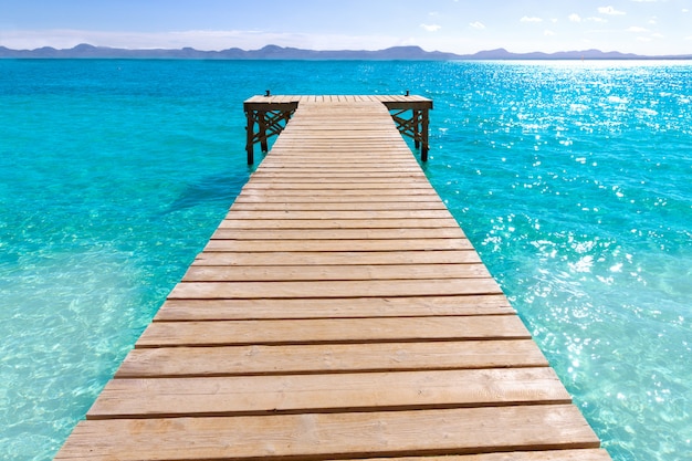 Het strandpijler van Platja de Alcudia in Mallorca Mallorca