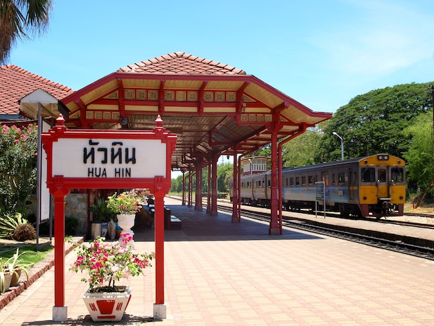 Het treinstation van Hua Hin is een belangrijke toeristische trekpleister van Hua Hin