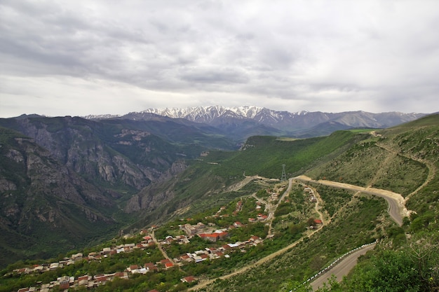 Het uitzicht op de bergen van de Kaukasus, Armenië