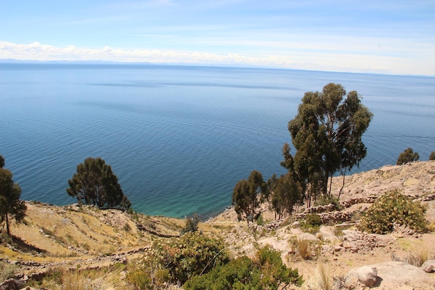 Het uitzicht op Taquile Island Peru