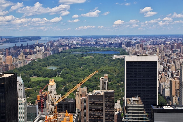 Het uitzicht vanaf het Rockefeller-centrum in de stad New York, Verenigde Staten