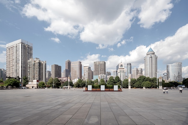 Het vestingwerkplein is een monumentaal gebouw in guiyang