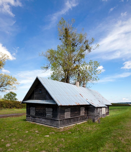 Het weggegooide huis