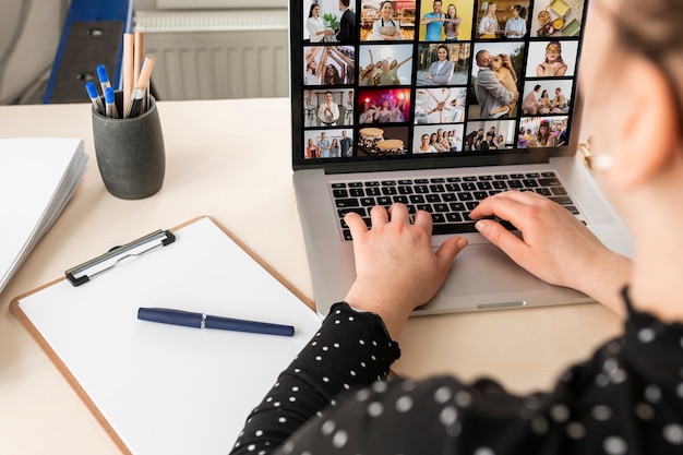 Photo high angle adult searching for stock images