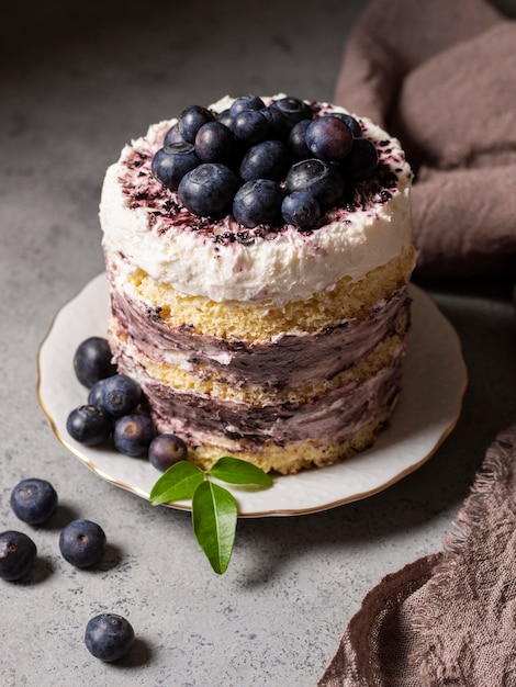 Foto angolo alto del concetto di torta deliziosa