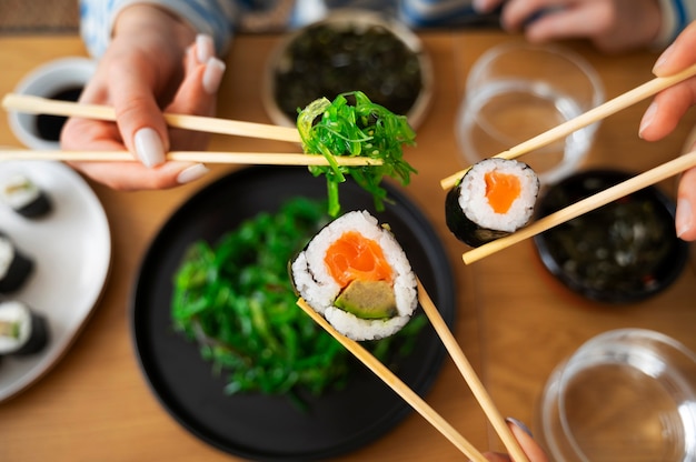 写真 テーブルの上の高角度のおいしい食べ物