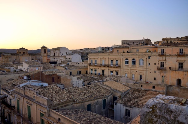 Photo high angle shot of townscape against clear sky