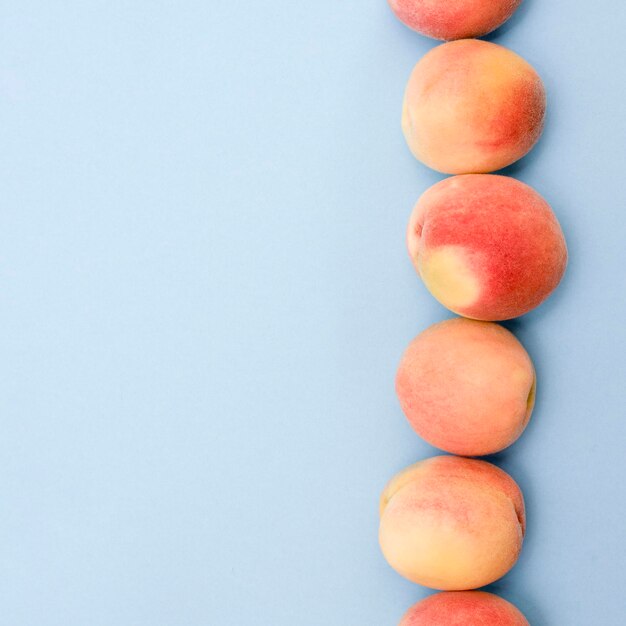 Photo high angle view of apples on white background