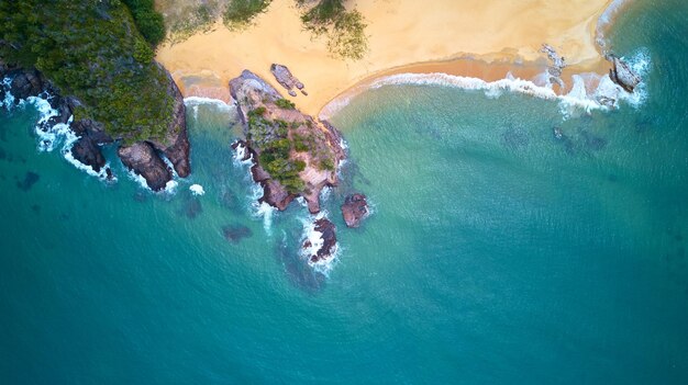 Photo high angle view of beach and sea