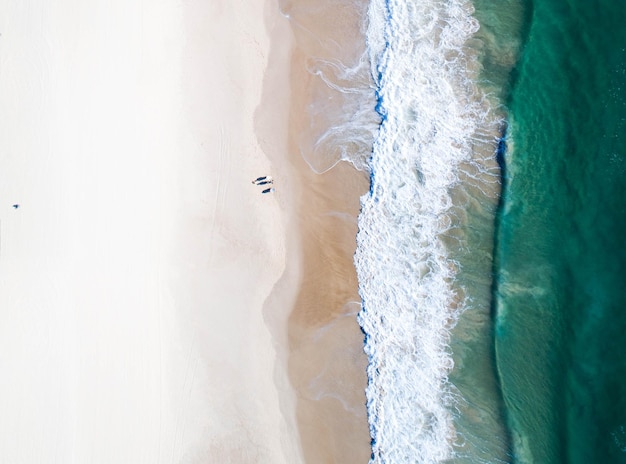 Foto vista ad alta angolazione della spiaggia