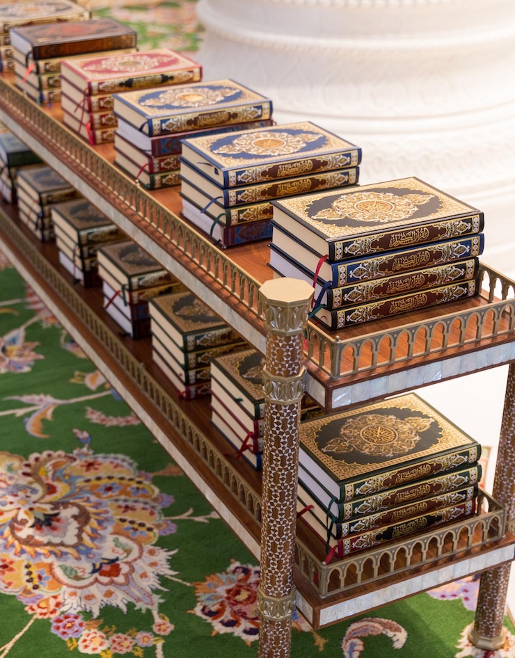Photo high angle view of books on table