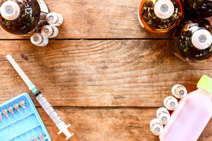 Photo high angle view of bottles on table