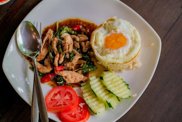 Photo high angle view of breakfast served on table