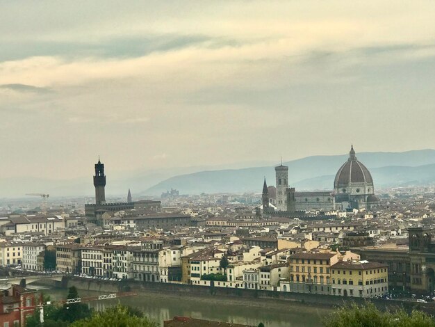 Foto vista ad alta angolazione degli edifici in città