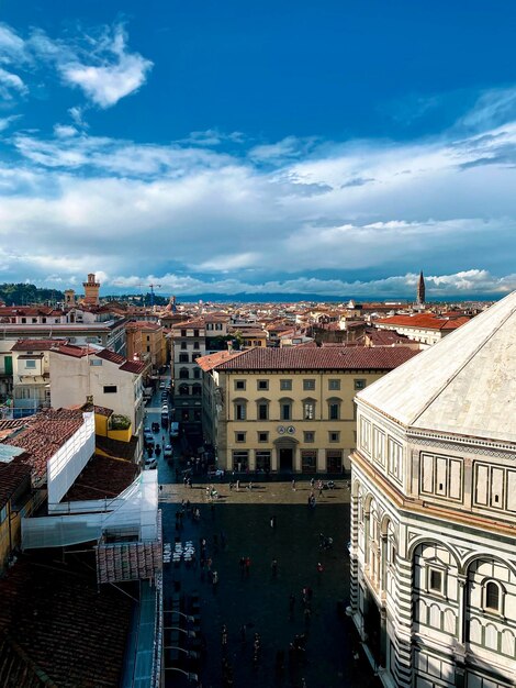 Foto vista ad alta angolazione degli edifici in città