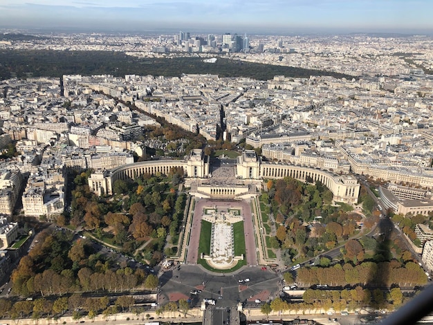 Foto vista ad alta angolazione degli edifici in città