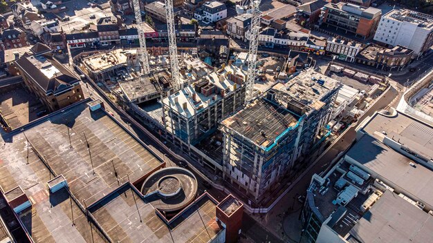 Foto vista ad alta angolazione degli edifici in città