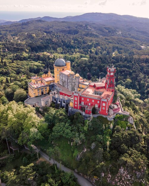 Foto vista ad alta angolazione degli edifici in città