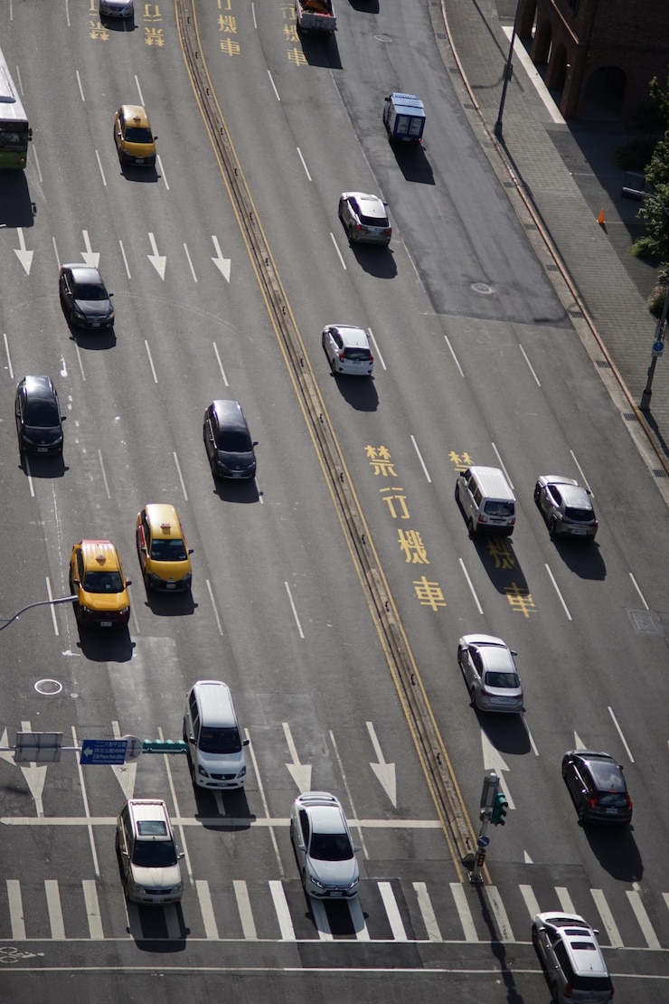 Photo 道路上の車の高角度の視点