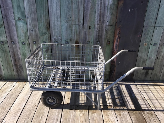 Photo high angle view of cart on boardwalk