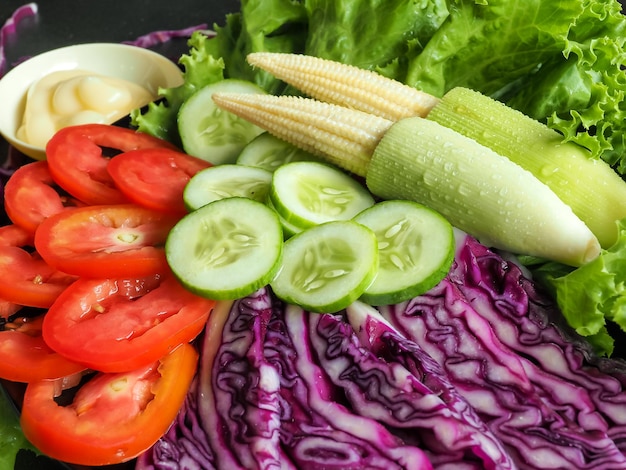 Photo high angle view of chopped vegetables