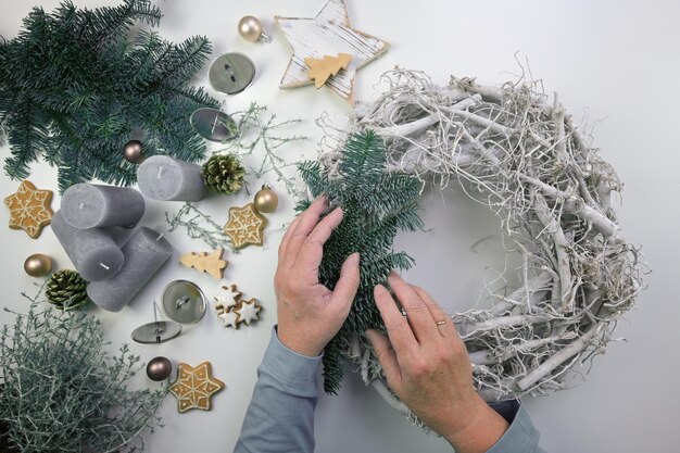 Photo high angle view of christmas decoration on table