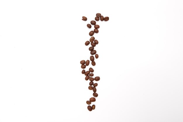 Photo high angle view of coffee beans on white background