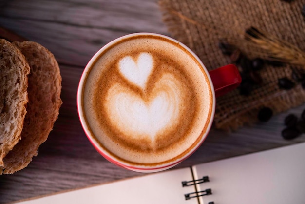 Photo high angle view of coffee on table