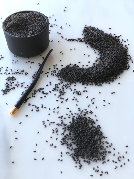 テーブルの上のコーヒーの高角度のビュー