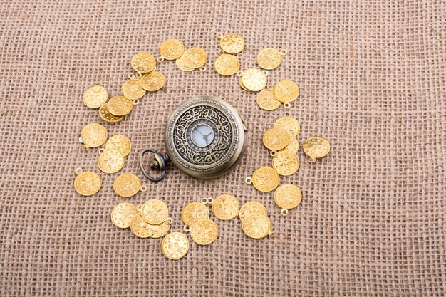 Photo high angle view of coins