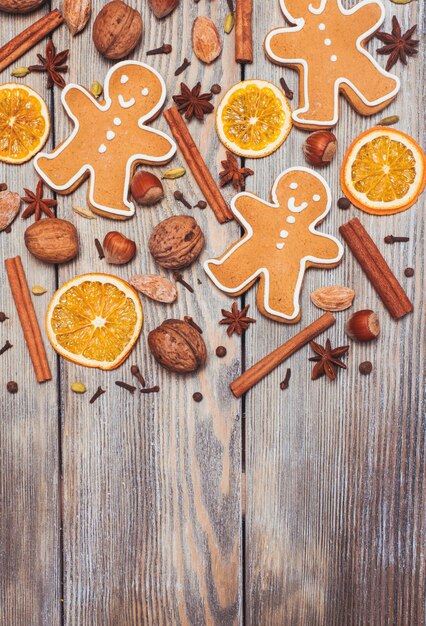 Photo high angle view of cookies on table