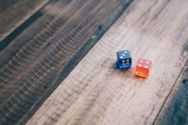 Photo high angle view of dices on table