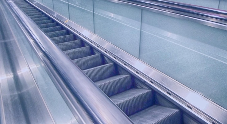 Photo high angle view of escalator in modern building
