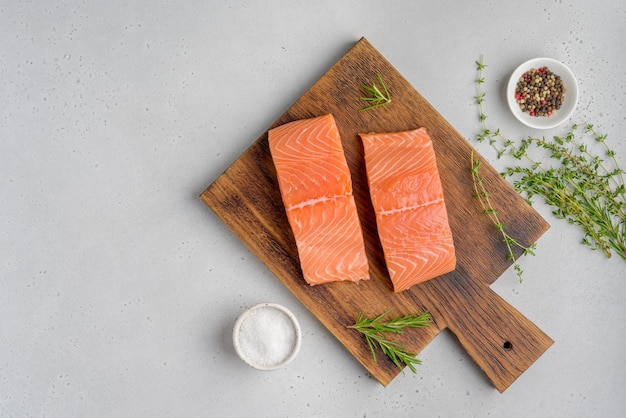 Photo high angle view of fish on table