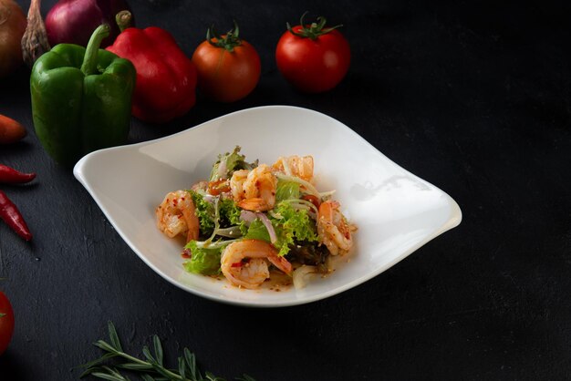 Photo high angle view of food in bowl on table