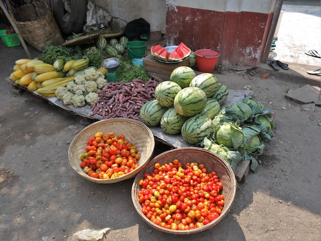 Photo high angle view of fruits for sale in market