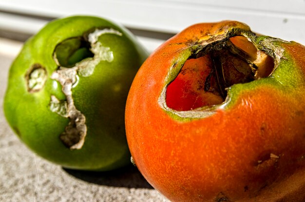 Photo high angle view of fruits on table