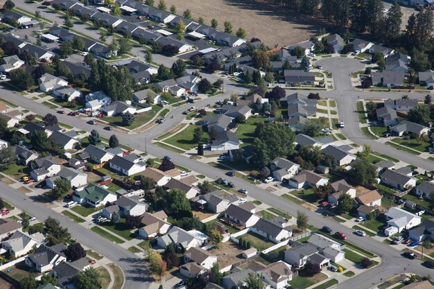 Photo high angle view of houses amidst buildings in city