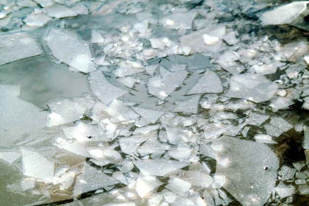 Photo high angle view of ice floating on lake during winter