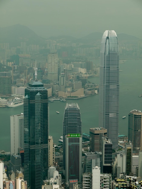 Photo high angle view of international finance centre and cityscape