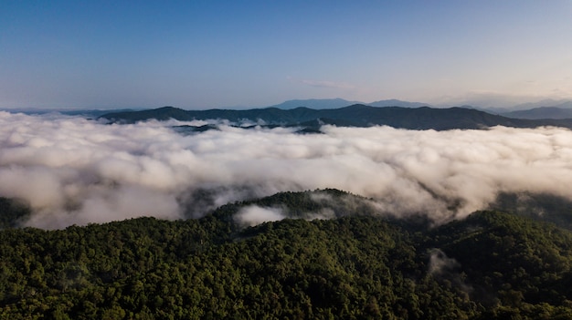 Nan 지방 태국에서 풍경 산의 높은 각도보기