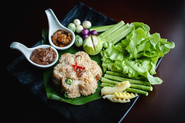 Photo high angle view of meal served on table