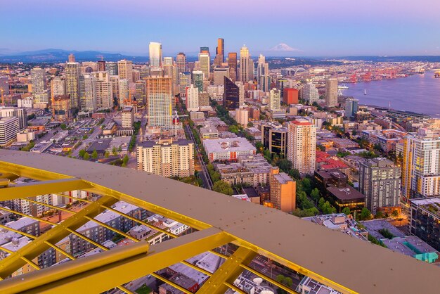 Photo high angle view of modern buildings in city against sky