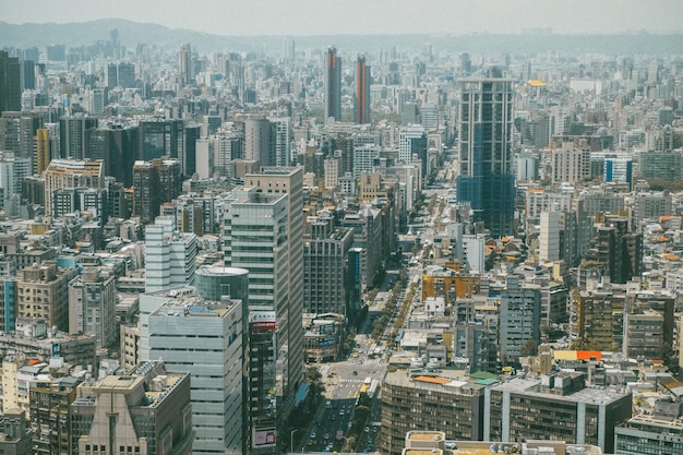 都市の近代的な建物の高角度の景色