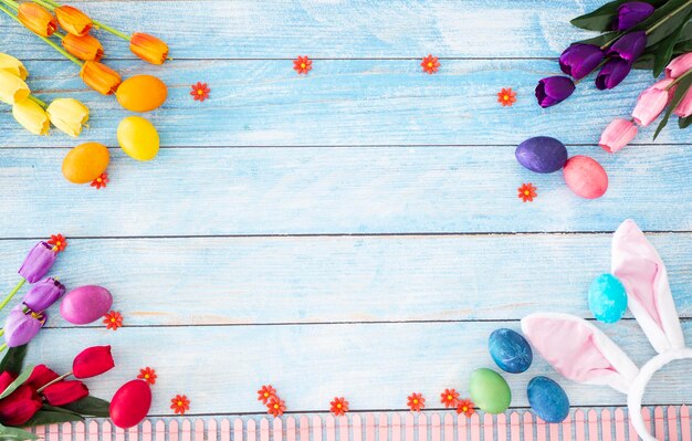 Foto vista ad alto angolo di frutta multicolore sul tavolo