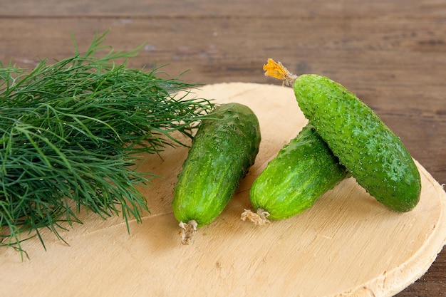 写真 テーブル上の切った野菜の高角度の視点